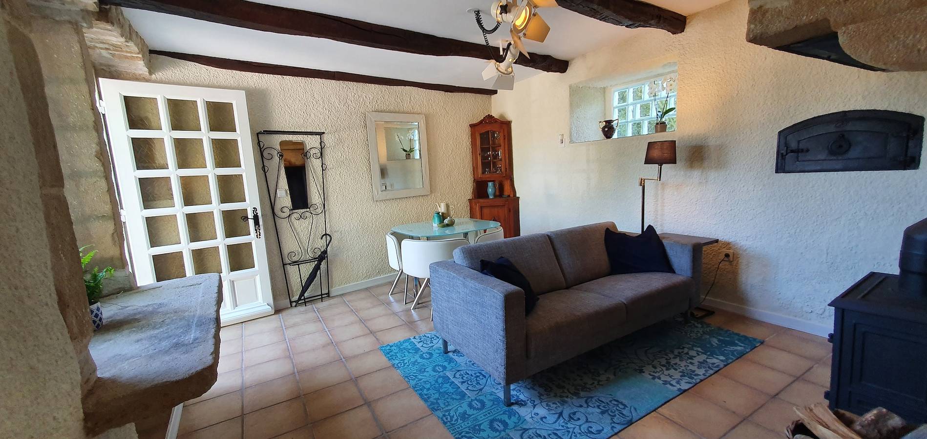 Gîte pour 4 personnes avec piscine in Pierremont-sur-Amance, Haute-Marne