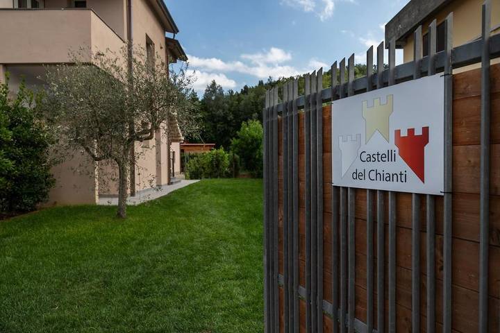 B&b per 4 persone, con panorama e giardino in Gaiole in Chianti
