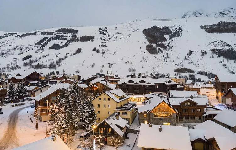Chalet pour 14 personnes, avec sauna et jacuzzi dans Les Deux Alpes - 2