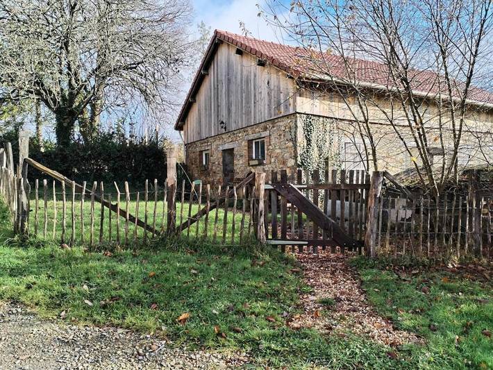 Location de vacances pour 3 personnes, avec jardin et terrasse à Saint-Vitte-sur-Briance - 3