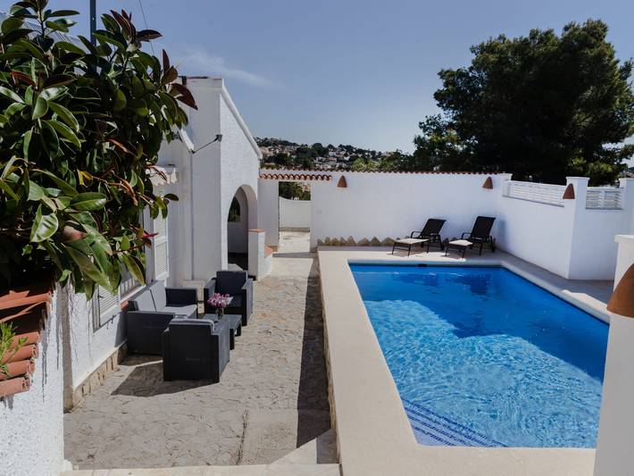 Ferienhaus für 4 Personen, mit Terrasse und Garten an der Costa Blanca - 3