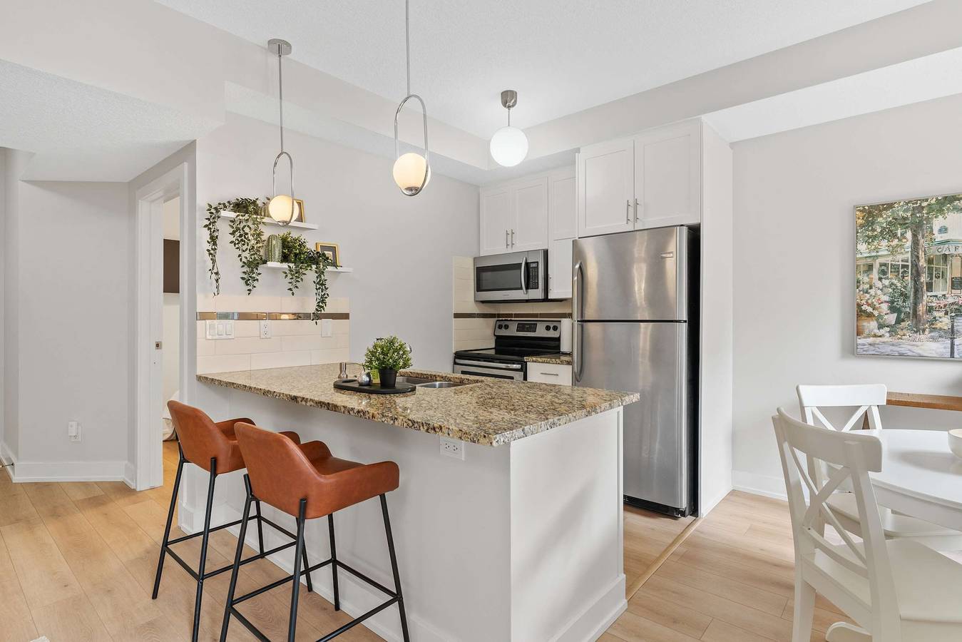 Ganze Wohnung, 13th Ave - Dt Calgary - 2Bd 2Ba - Sleeps 5 in Calgary, Kanadische Rocky Mountains