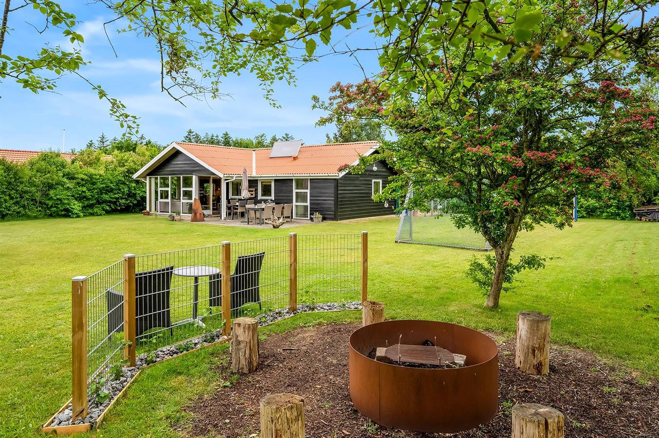 Pet friendly home in Tarm with sauna in Skaven Strand, Ringkøbing Fjord