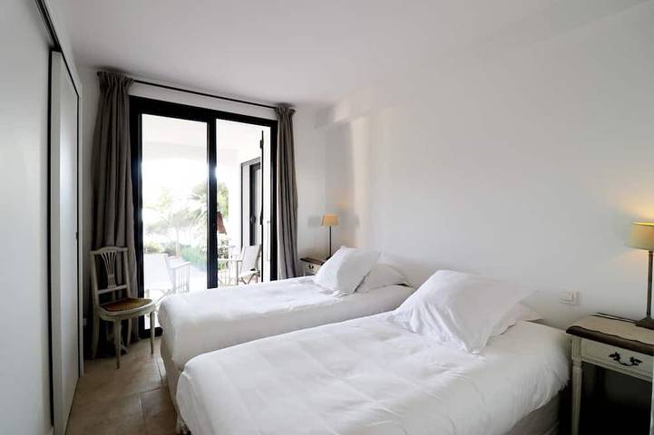 Villa pour 6 personnes, avec jardin à Carqueiranne - 2
