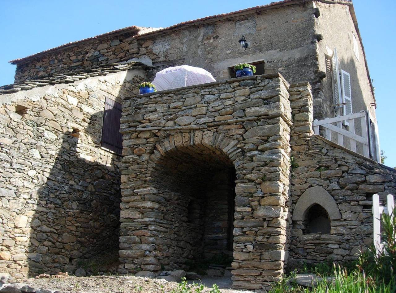 La Corse authentique - maison indépendante confortable in Sant'Andréa-di-Bozio, Parc naturel régional de Corse