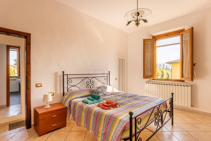 Casa vacanze 'Enza's Petite Maison' con Wi-Fi in Staffoli, Santa Croce sull'Arno