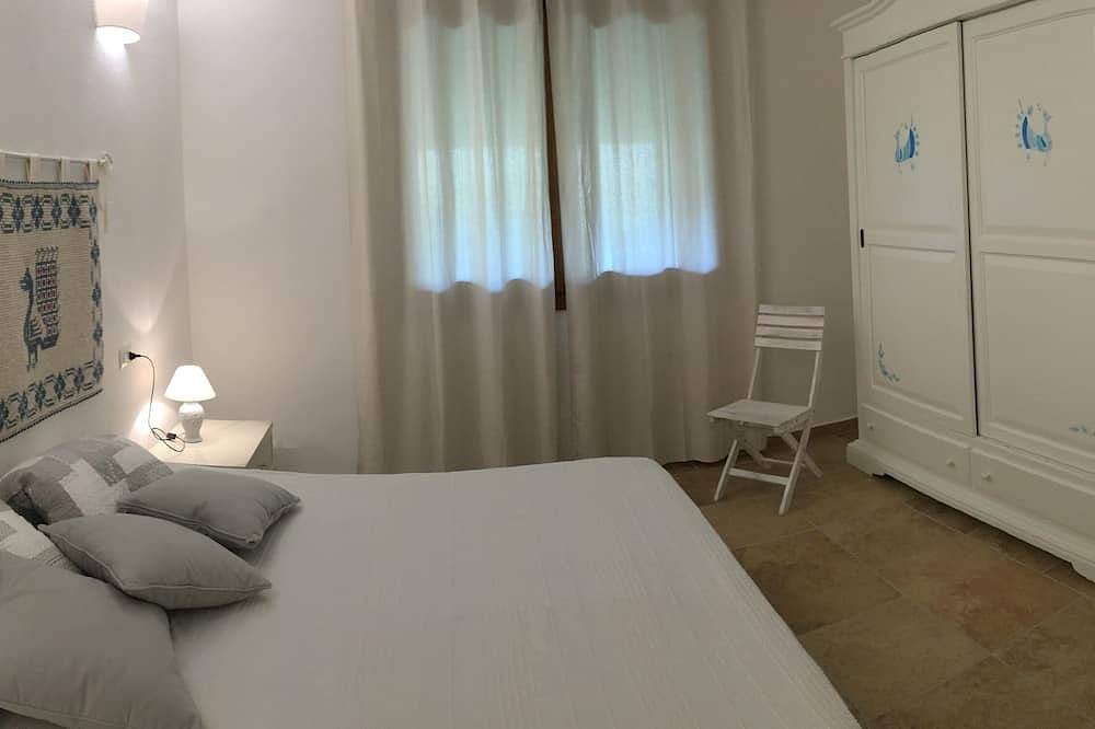 Villa Dante  Wi-Fi -9 Posti Letto-Ampio giardino in Castiadas, Cagliari e Dintorni