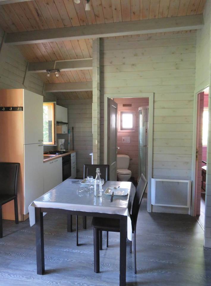 Chalet pour 4 personnes, avec jardin et piscine en Ardèche - 3