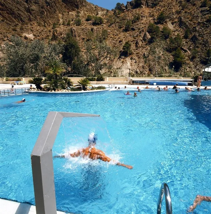 Resort para 3 personas - 1