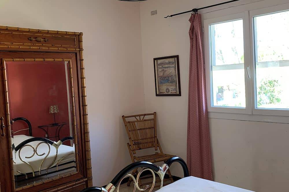 Le Pantaï Grand gite in Camargue with 5 bedrooms in Arles, Mediterranean Coast (France)