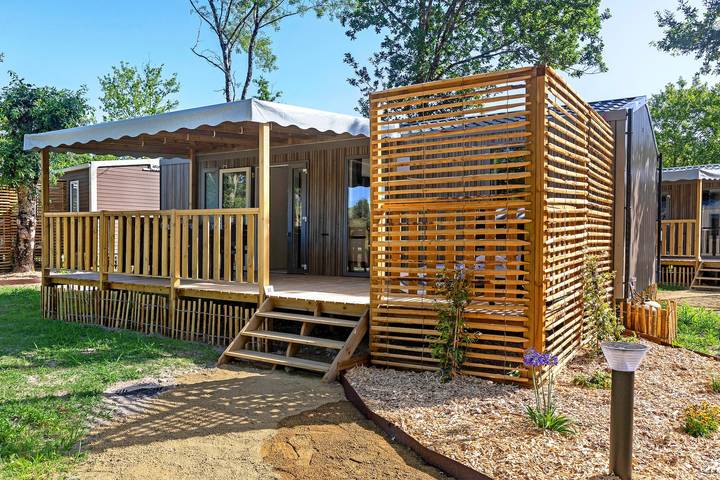 Camping für 6 Personen, mit Garten und Kinderpool in Vendée