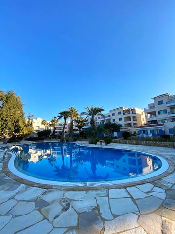 Gîte pour 4 personnes, avec balcon et piscine à Paphos (ville)