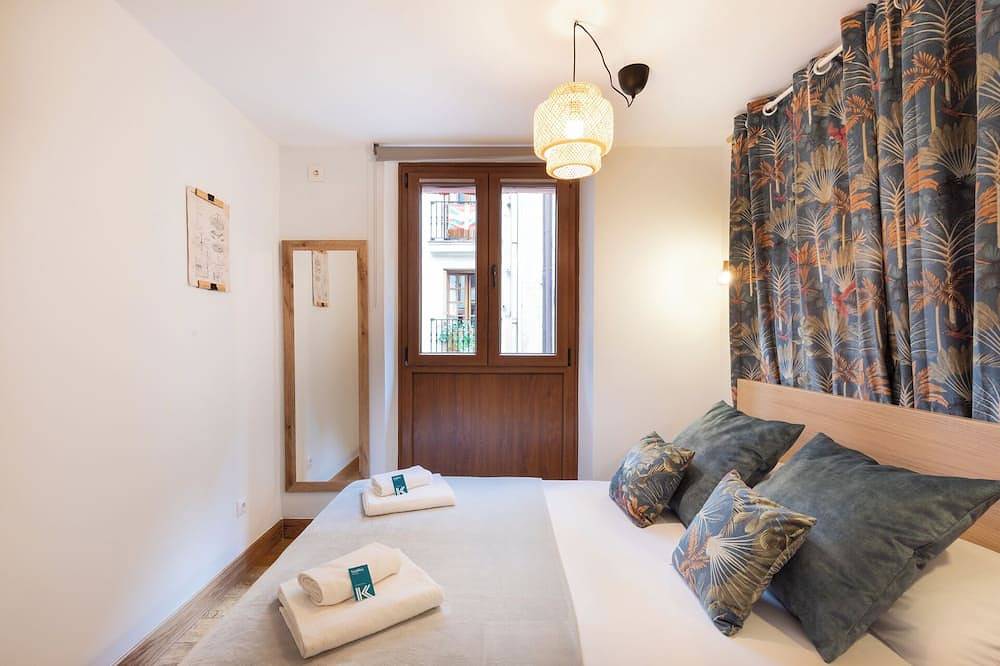 Entire apartment, Euskalduna - baskeyrentals in Zarautz, Basque Coast (Spain)