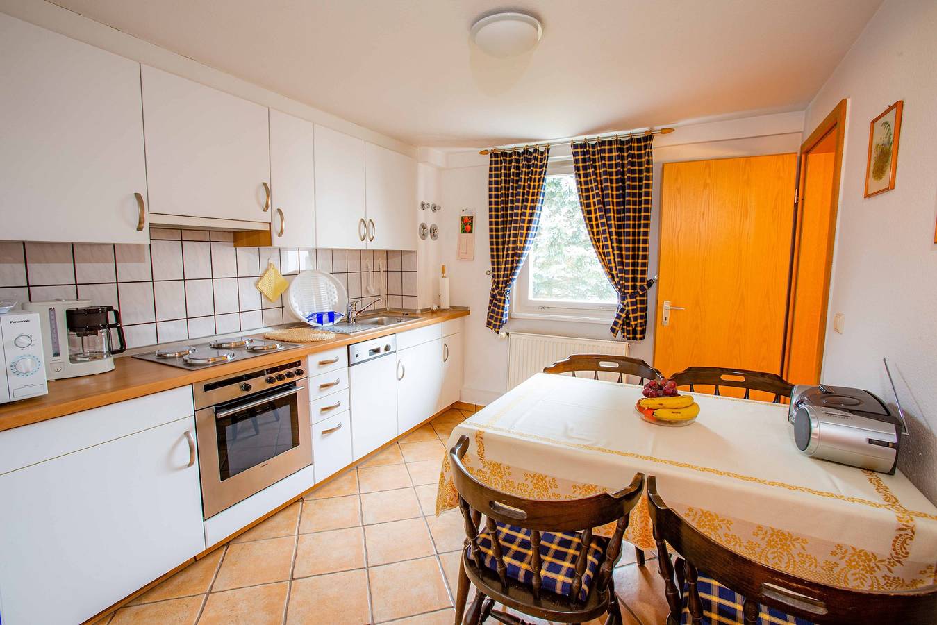 Entire apartment, Apartment Grüner Salon with Wi-Fi close to the center in Bad Herrenalb, Northern Black Forest