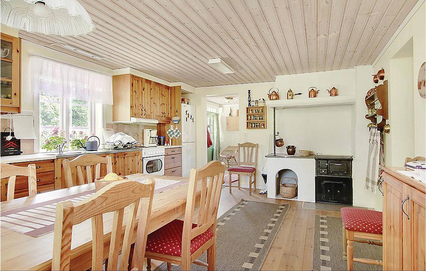 Vakantiehuis voor 6 personen met terras in Vättermeer