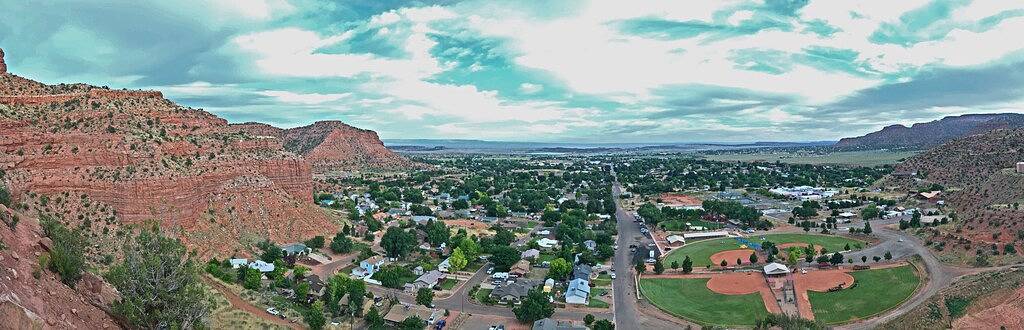Außergewöhnliche Lage und Aussicht in Kanab Utah, 2/3 acs, Vermillion Cliff Hinterhof! in Kanab, Grand Staircase Escalante National Monument