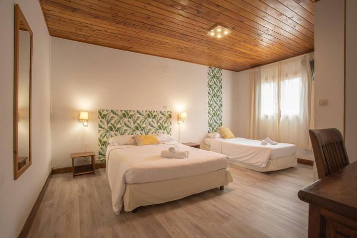 Hôtel pour 2 personnes, avec jardin ainsi que vue et piscine à La Plaine-des-Palmistes - 3