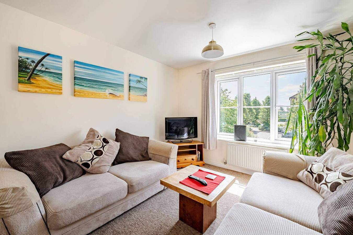 Apartamento vacacional entero, 2 Bed Flat - Sleeps 4 - Pets - Parking - Garden in Portsmouth, Sudeste de Inglaterra