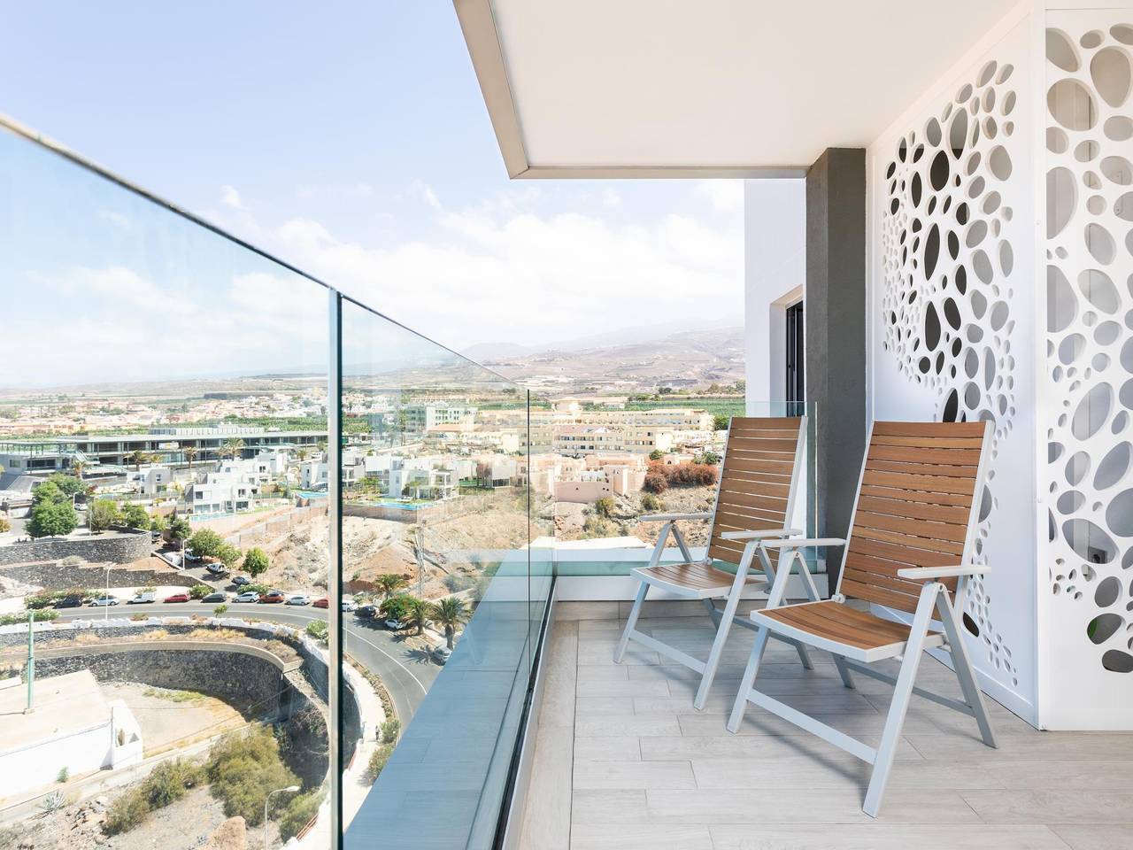 Entire holiday apartment, Spectacular And Luxurious Apartment In The Ocean Garden Complex With Sea View in Playa Paraíso, Adeje