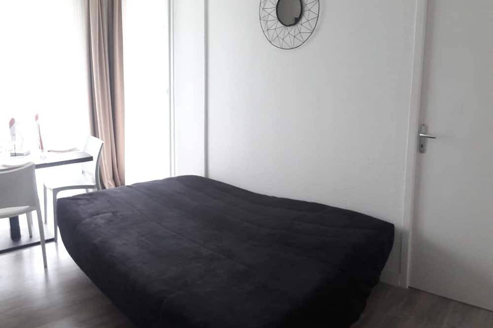 Appartement entier, ☀Vieux Port ♡Honfleur ♫ Wifi ♡Parking ★Piscine☀ in Équemauville, Région de Lisieux