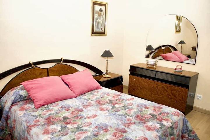 Homerez - Maison spacieuse avec jardin à Abejar in Abejar, Province de Soria