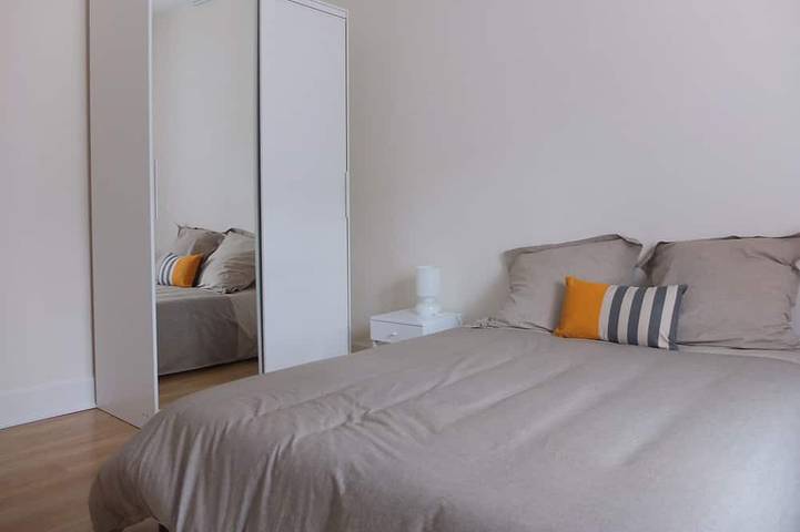 Gîte pour 7 personnes, avec jardin et balcon à Neuvy-sur-Barangeon - 2