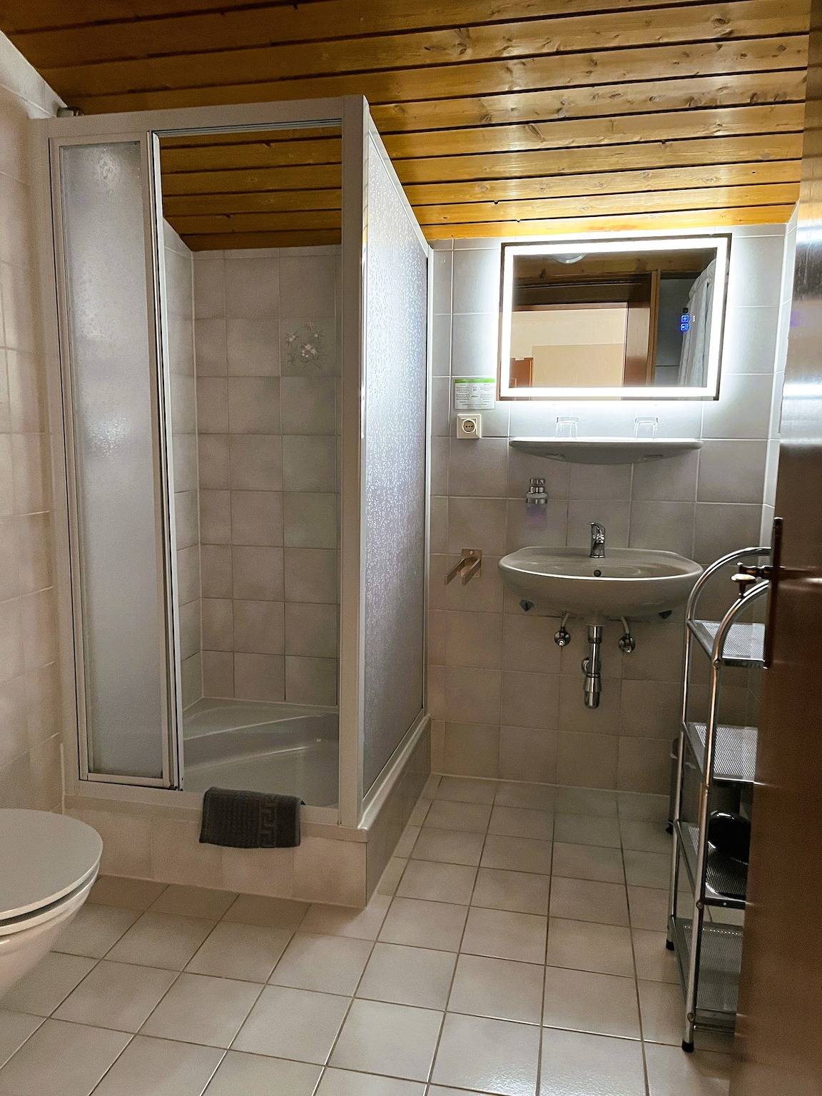 Ganze Ferienwohnung, Zugspitzblick in Lechtaler Alpen, Bichlbach