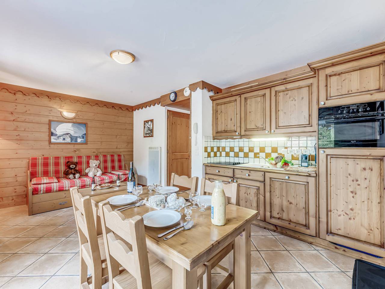 Appartement entier, Champagny - Apt 4 pers, 34m², Wifi, garage privé, accès piscine & Spa in Champagny-en-Vanoise, Parc National de la Vanoise