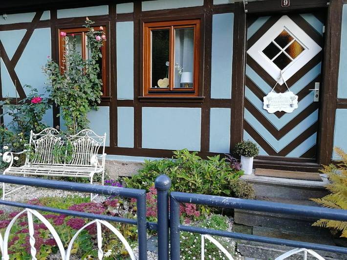 Ferienwohnung für 4 Personen, mit Terrasse und Garten sowie Ausblick in Stolberg (Südharz)