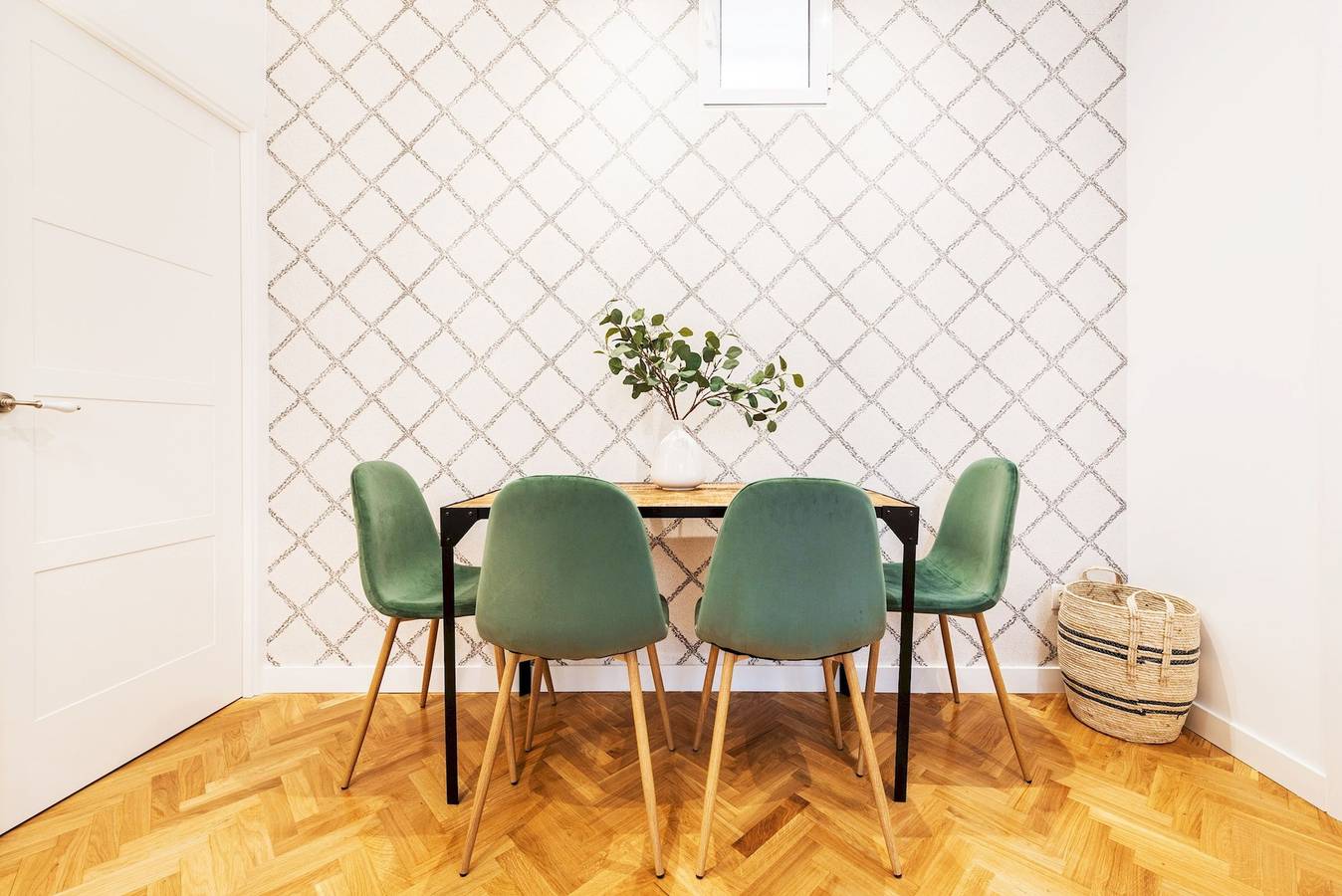 Appartement entier, 2 Bd apartment next to Atocha train station. Atocha in Madrid, Communaute de Madrid