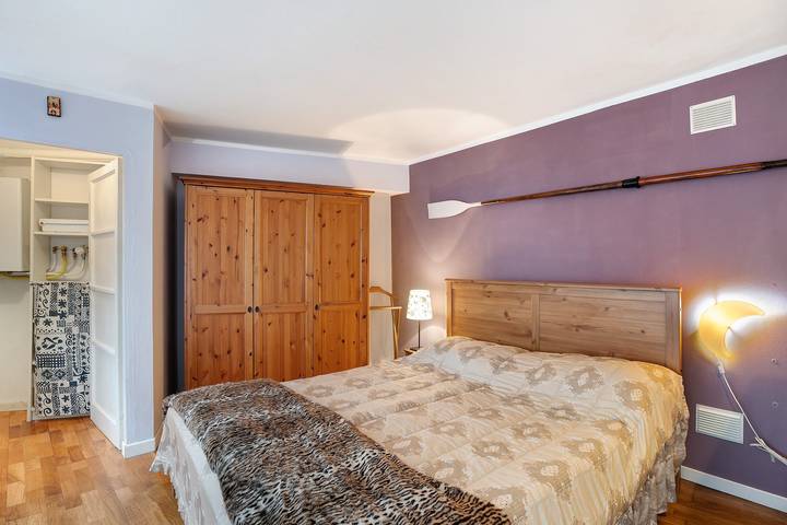 Apartamento inteiro, Apartamento 'Il Giardino' com vista para o lago, terraço privado e acesso Wi-Fi in Belgirate, Município de Belgirate