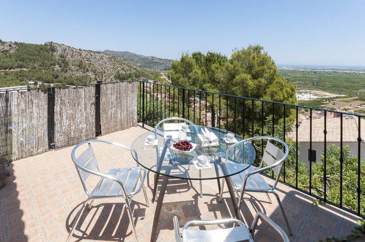 El Balcón De La Safor - Llumicel - Ferienhaus mit privaten Pool in Ador. Wifi gratis in Ador, Valencia Provinz