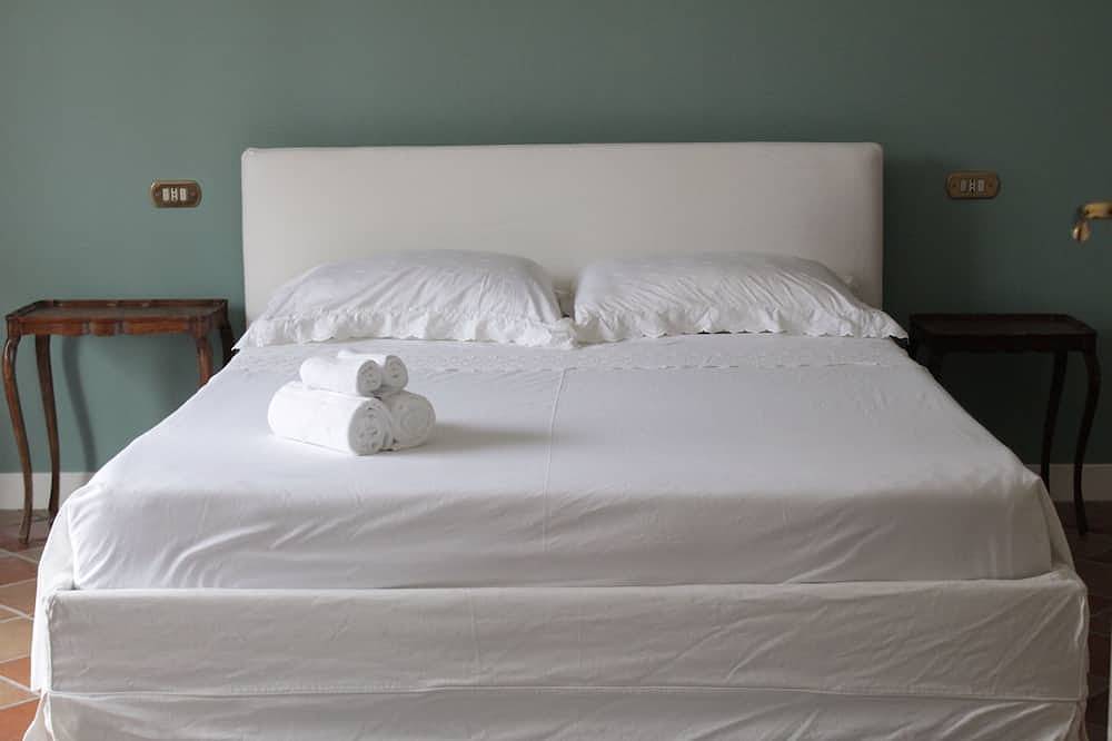 Daphne Experience in Loreto Aprutino, Pescara Province