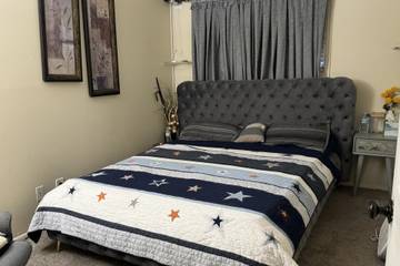 Vacation Apartment for 10 Guests in Hazlet Township, New Jersey, Picture 2