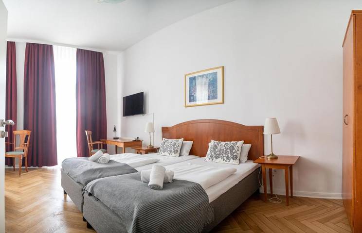 Hotel für 4 Personen in Schöneberg Berlin