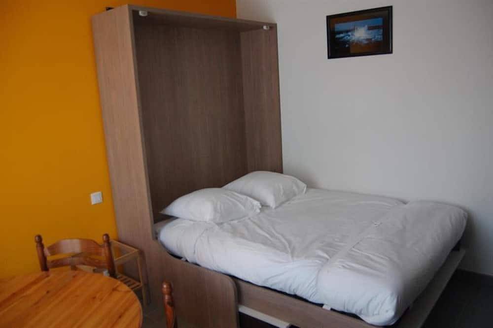 Gite 4 personnes vue patio in Les Sables-d'Olonne, Vendée