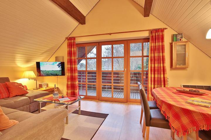 Ferienwohnung für 4 Personen, mit Balkon in Klingberg