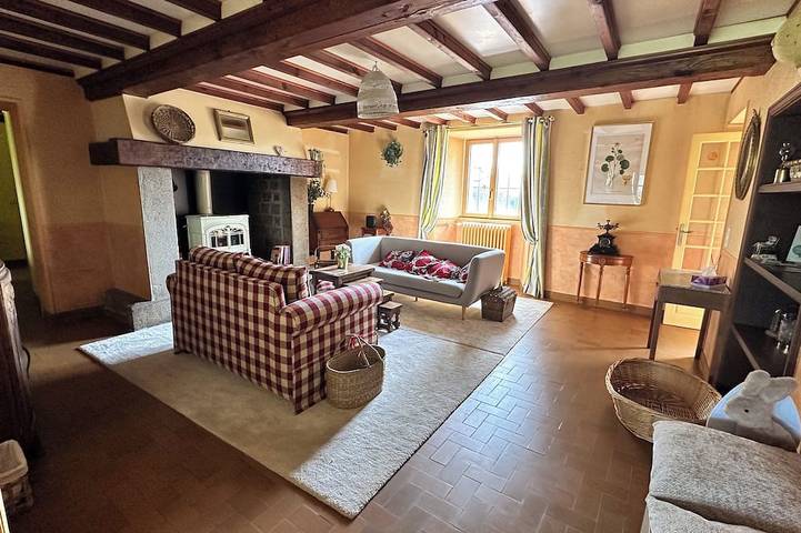 Location de vacances pour 10 personnes, avec jardin, animaux acceptés à Marchésieux