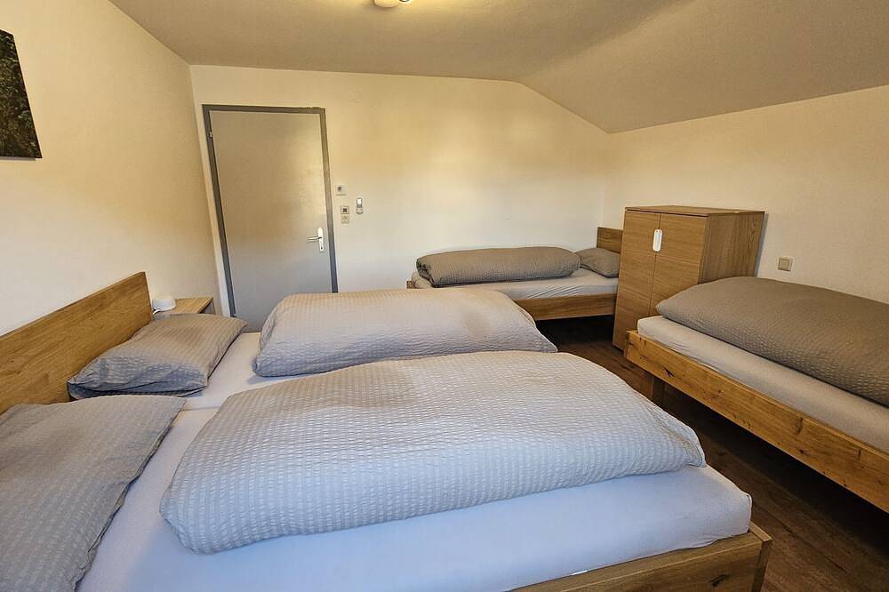 Ganze Wohnung, Fewo in der Kiese Hard - Top 4 \"Pfänder\" mit Balkon in Hard (Bodensee), Bodensee-Vorarlberg