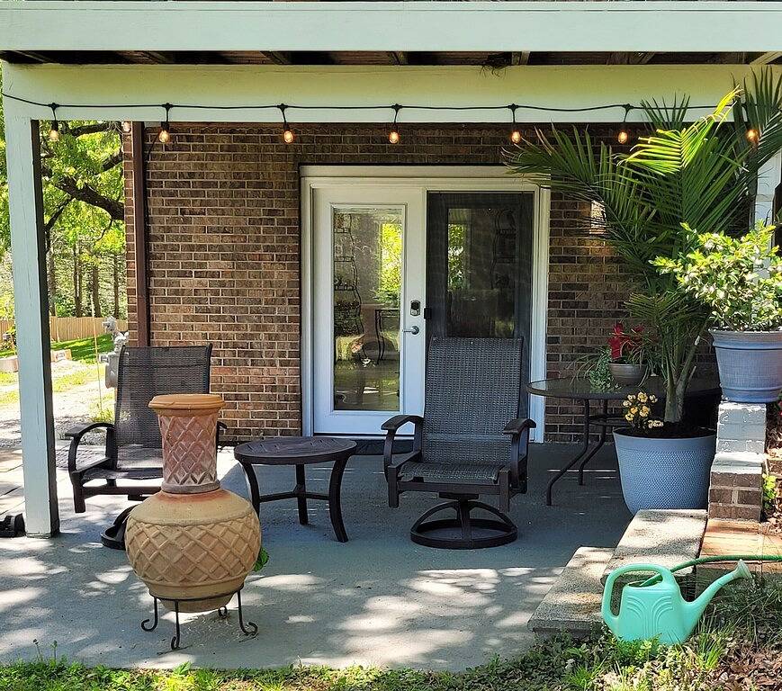 Ganze Wohnung, White Squirrel Suite -In The City Walk To Downtown in Transylvania County