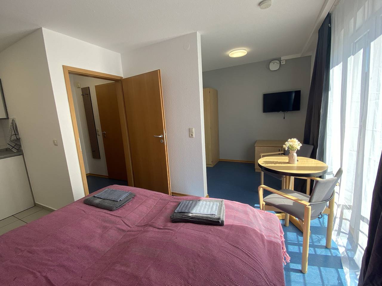 Ganze Wohnung, Apartment „Double Studio“ mit Wlan in Lübeck (Stadt), Lübeck