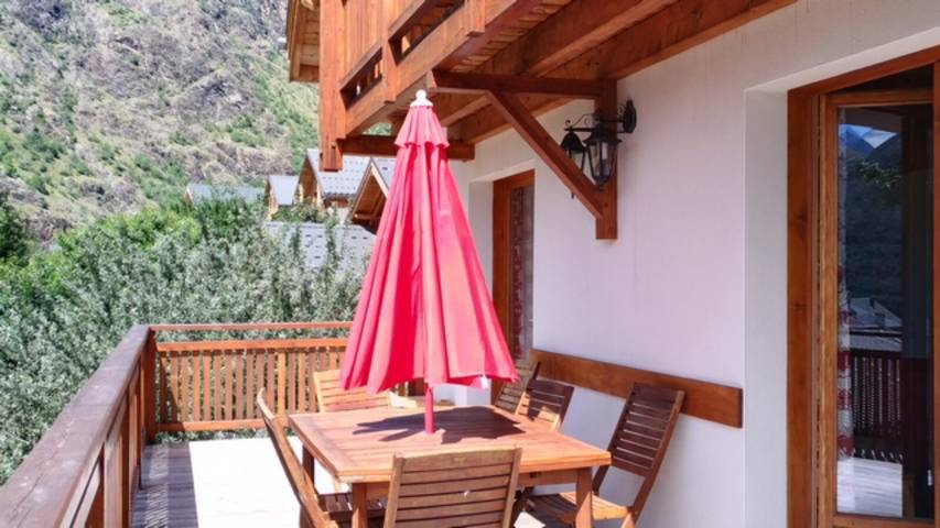 Chalet pour 8 personnes, avec balcon dans l' Isère - 3