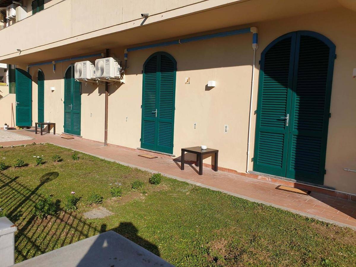 Triple Room with Private Bathroom in Pisa, Italienische Riviera