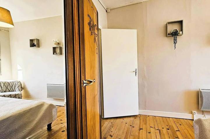 Location de vacances pour 6 personnes, avec Terrasse à Altillac - 4