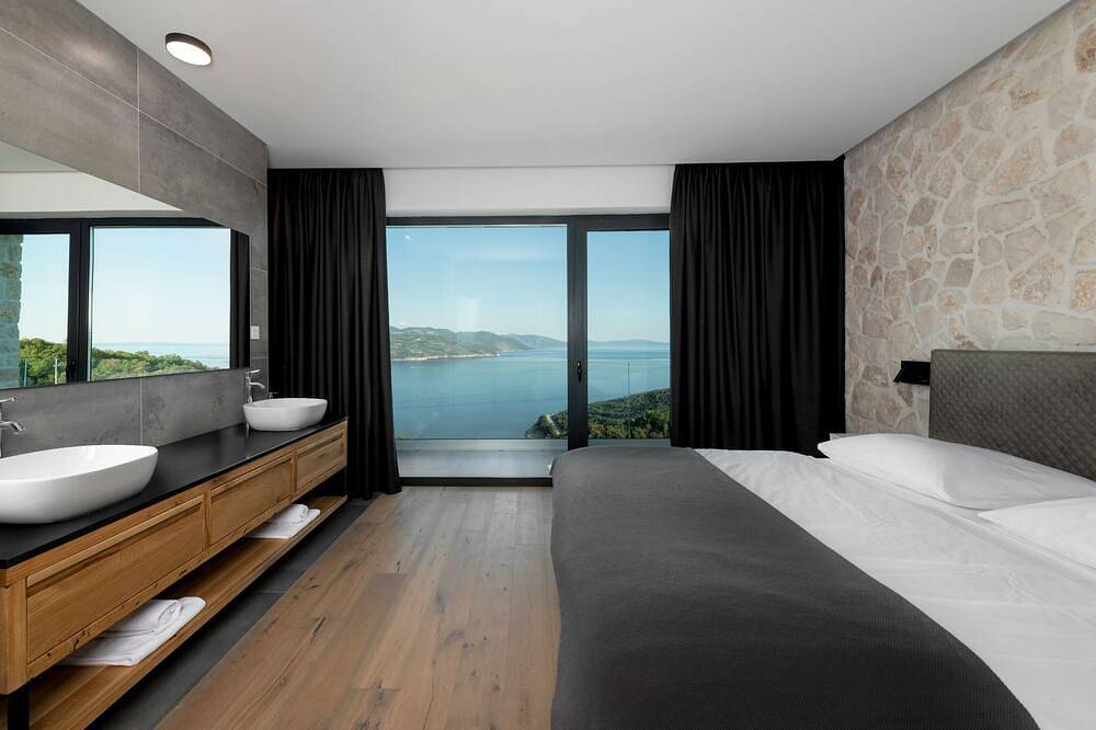 Luxury modern villa with scenic view in Kršan, Ostküste Istrien