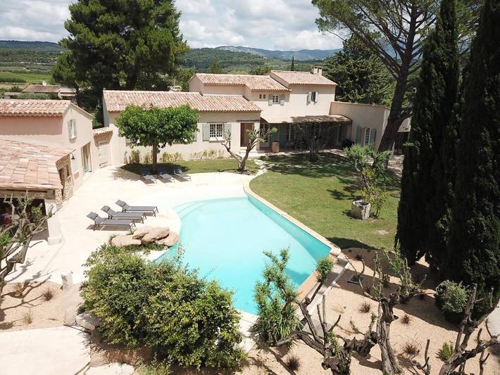 Villa pour 14 personnes, avec piscine et jardin, animaux acceptés - 1