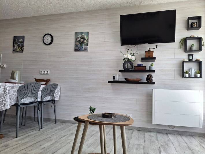 Gîte pour 4 personnes à Montgellafrey - 4