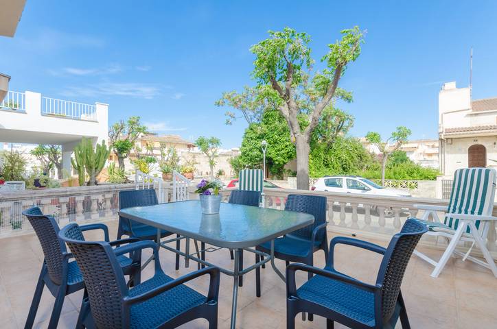 Holiday home for 7 people, with terrace - 1