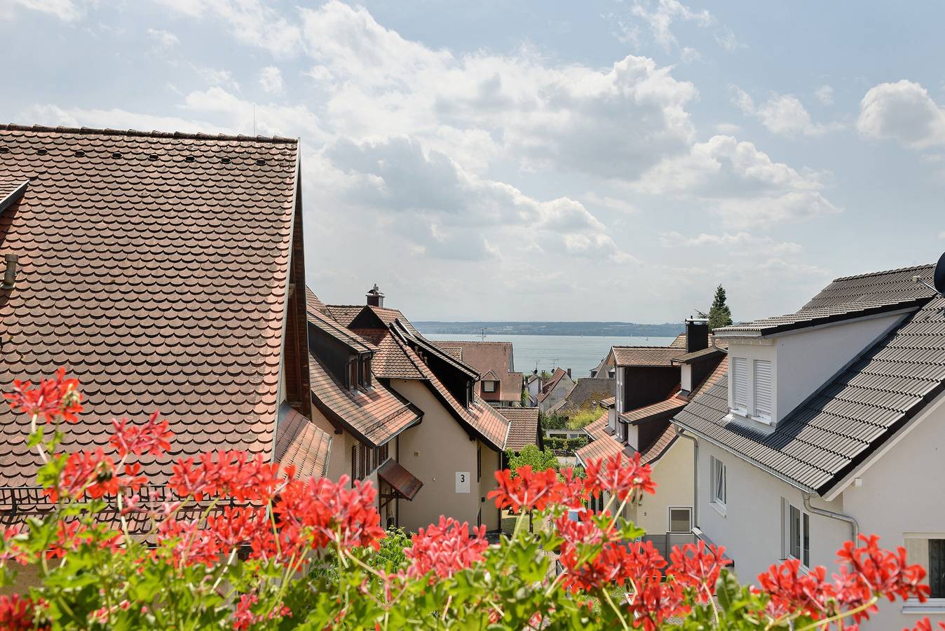 Ganze Wohnung, Ferienwohnung '2' mit Seeblick, privatem Garten und Wi-Fi in Hagnau am Bodensee, Obersee (Bodensee)