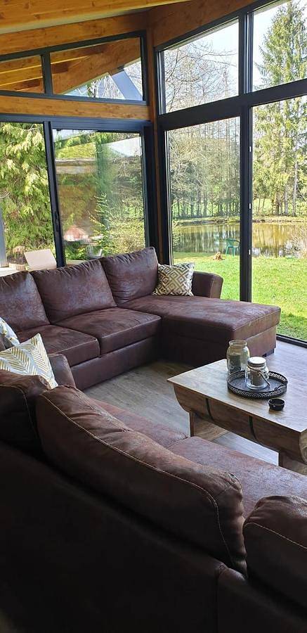 Location de vacances pour 6 personnes, avec jardin ainsi que vue sur le lac et vue, animaux acceptés à La Houssière - 4